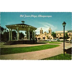 Old Town‎ Plaza Albequerque New Mexico Postcard Unposted